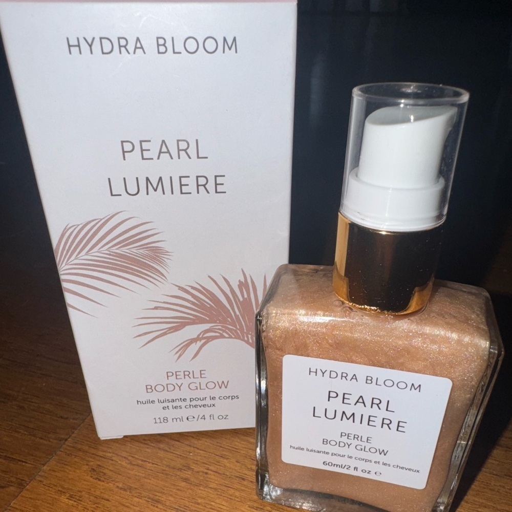 Lumiere Pearl Body Glow - Gold